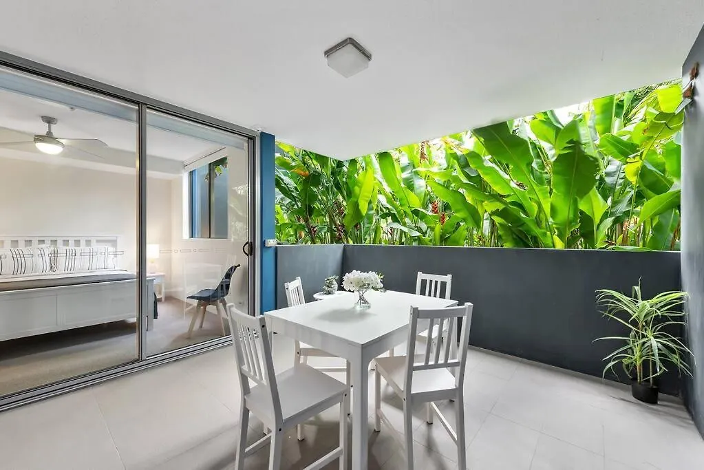 בריסביין Tropical Resort ~ 2 Bed/2 Bath/1 Car ~ West End 0*,